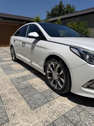 Hyundai Sonata-6
