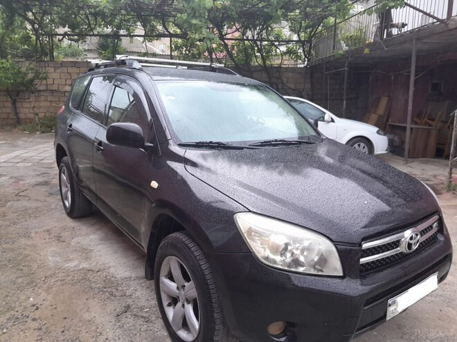 Toyota RAV4-3
