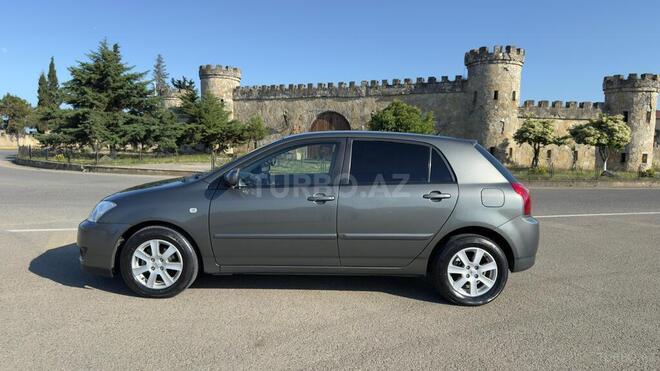 Toyota Corolla-4
