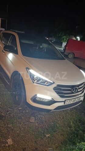 Hyundai Santa Fe-3