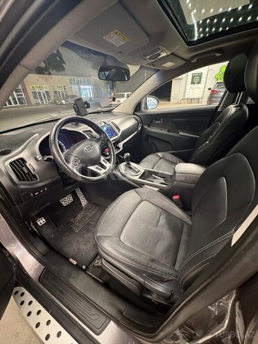Kia Sportage-13