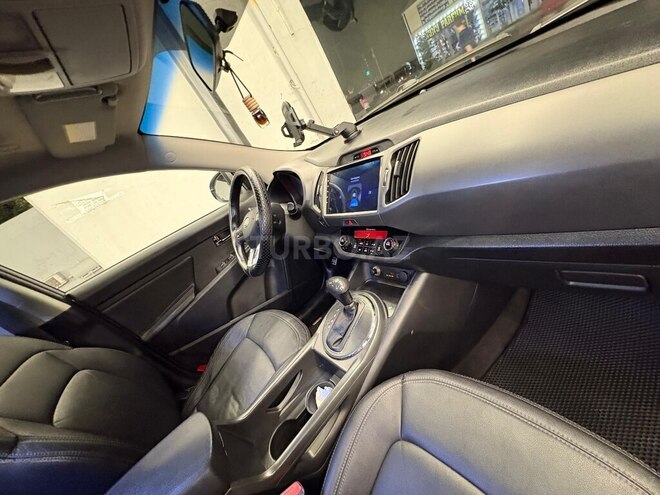Kia Sportage-15