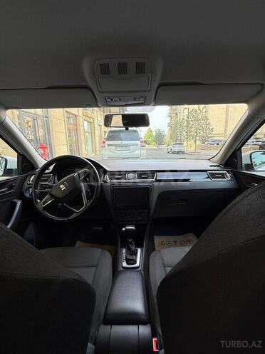 SEAT Toledo-4