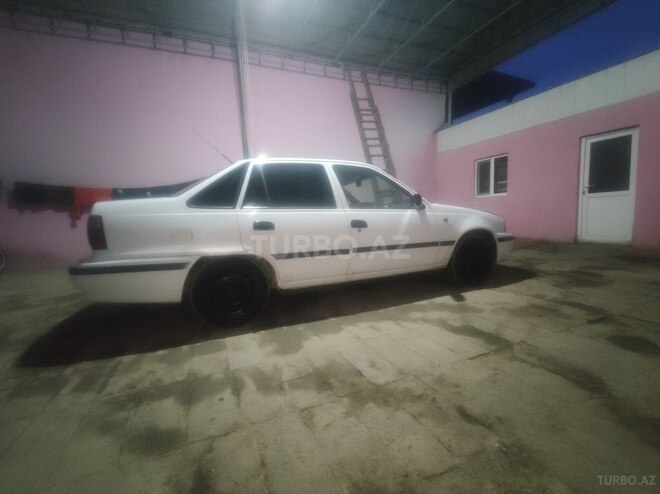 Daewoo Nexia-7