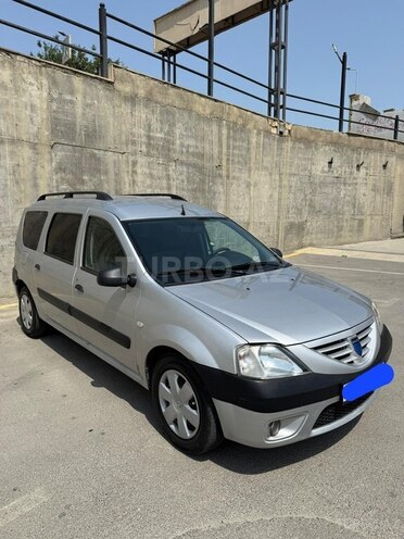Dacia Logan-3