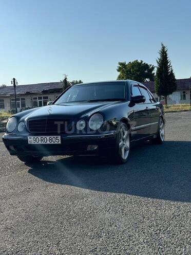 Mercedes E 240-9