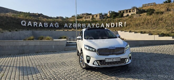 Kia Sorento-1