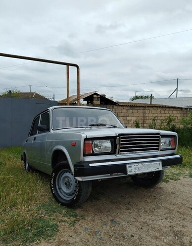LADA (VAZ) 2107-5