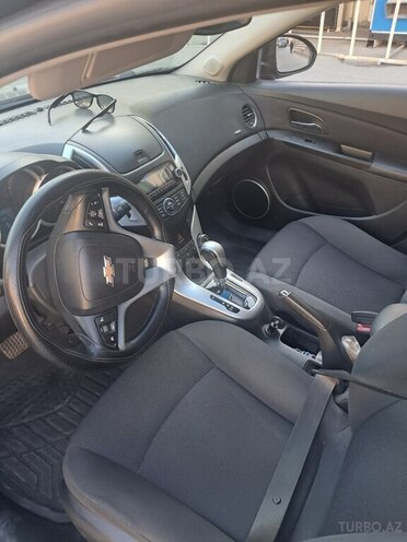 Chevrolet Cruze-7