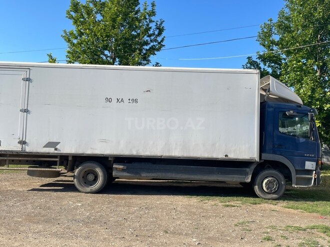 Mercedes Atego 1218-2