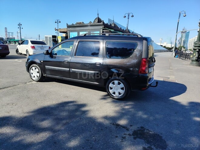 Dacia Logan-4