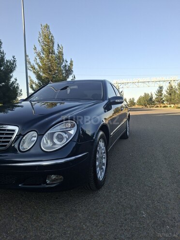 Mercedes E 220-6