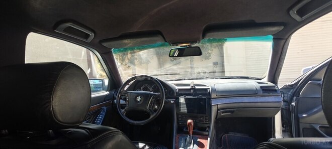 BMW 728-7