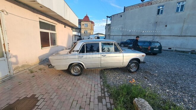 LADA (VAZ) 2106-2
