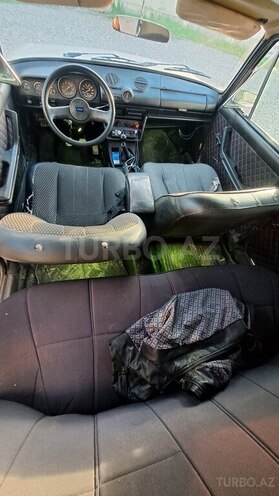 LADA (VAZ) 2106-5
