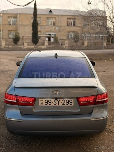Hyundai Sonata-6
