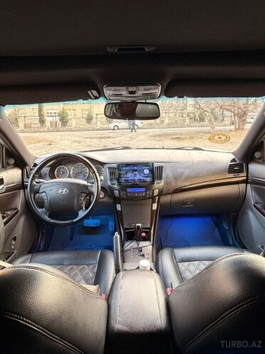 Hyundai Sonata-10