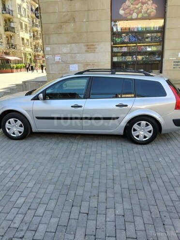 Renault Megane-5