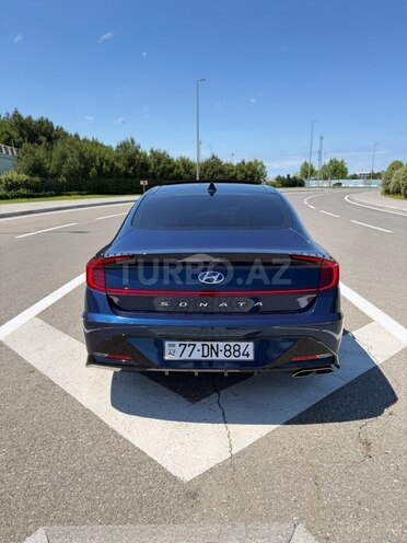 Hyundai Sonata-5