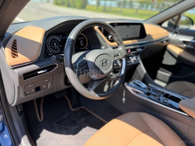 Hyundai Sonata-10