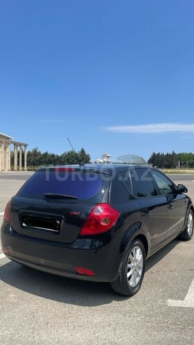 Kia Ceed-4