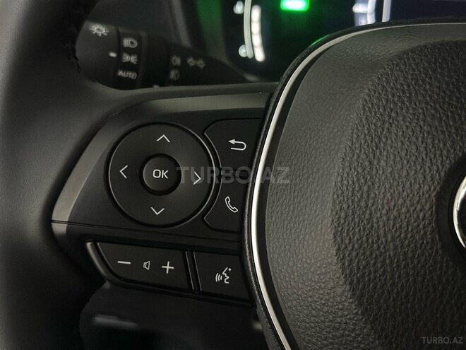 Toyota Corolla-19