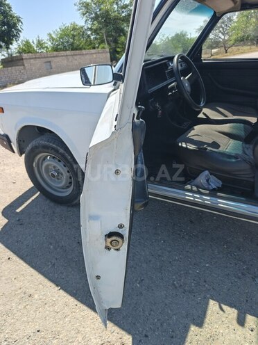LADA (VAZ) 2107-15
