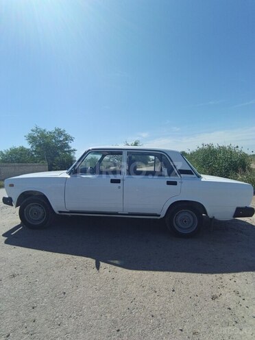 LADA (VAZ) 2107-16