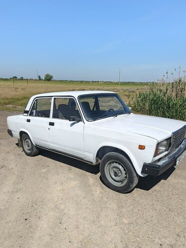 LADA (VAZ) 2107-21
