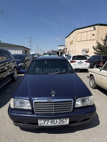 Mercedes C 200-4