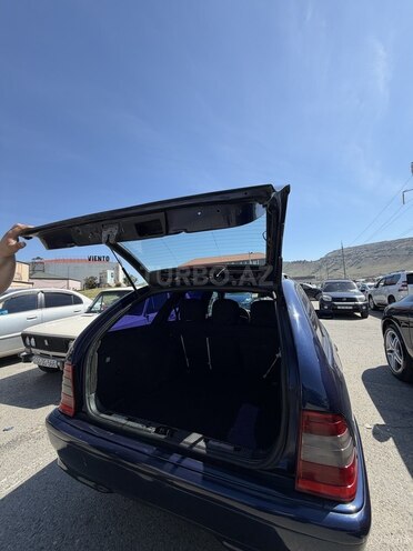 Mercedes C 200-8