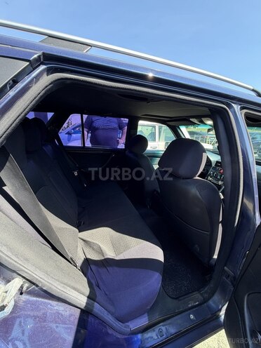 Mercedes C 200-12