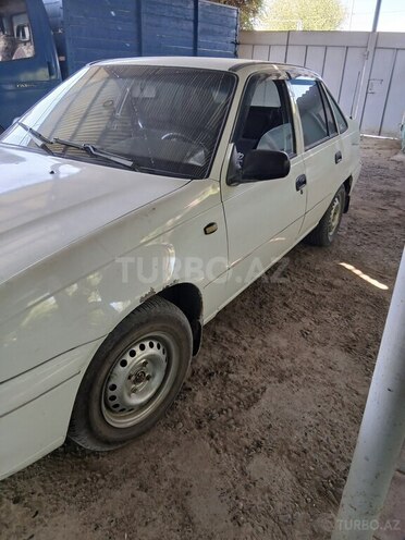 Daewoo Nexia-3