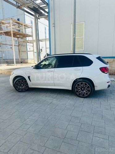 BMW X5-6