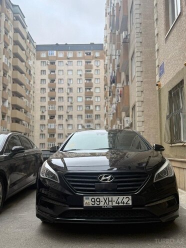 Hyundai Sonata-1