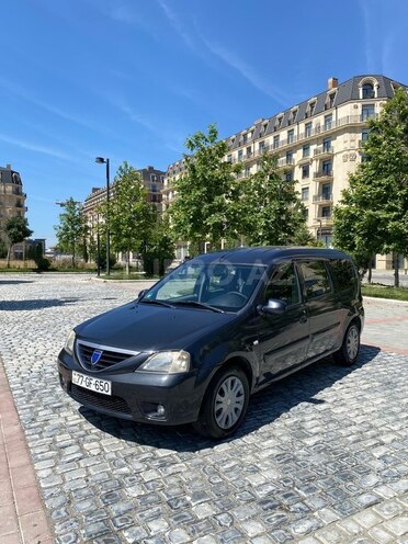 Dacia Logan-1