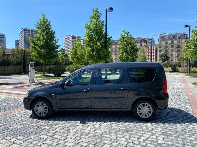 Dacia Logan-4