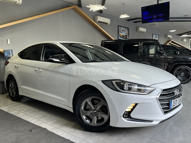 Hyundai Avante-4