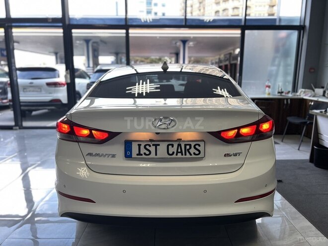 Hyundai Avante-6