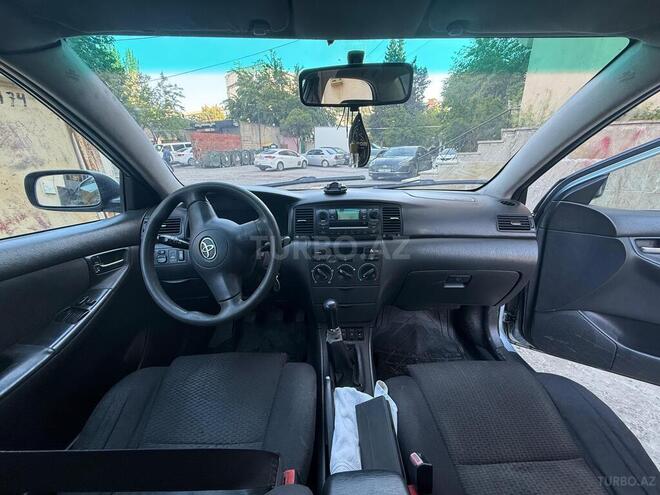 Toyota Corolla-4