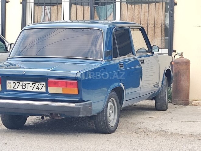 LADA (VAZ) 2107-8