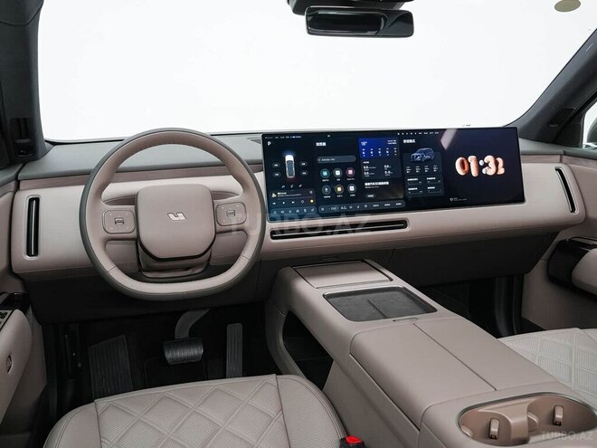 Li Auto L9-7