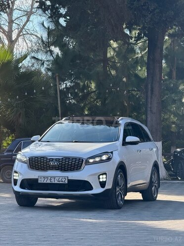 Kia Sorento-4