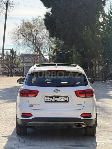 Kia Sorento-6