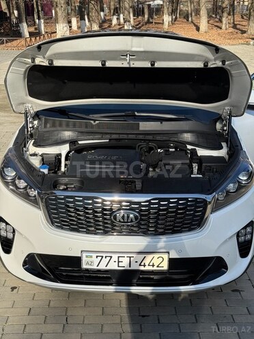 Kia Sorento-14