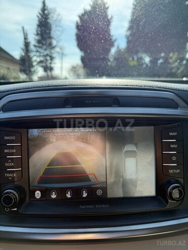 Kia Sorento-17