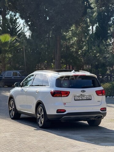 Kia Sorento-5