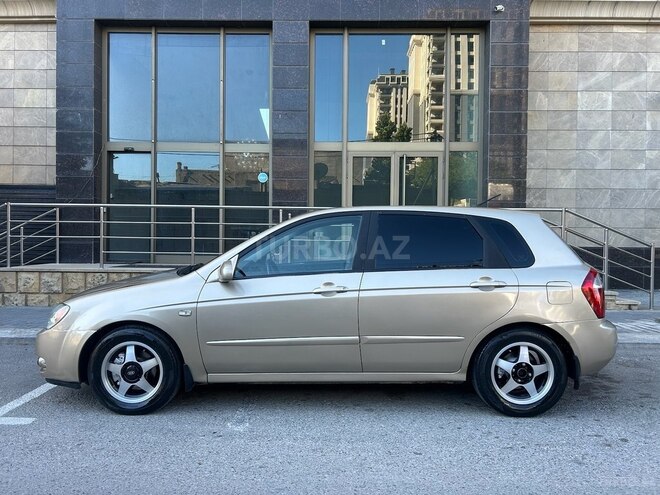 Kia Cerato-7
