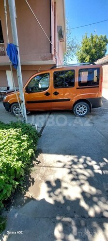Fiat Doblo-4