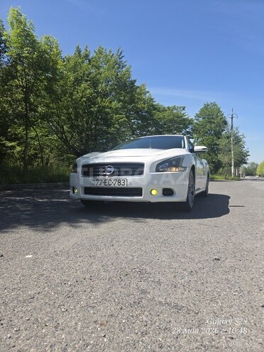 Nissan Maxima-8